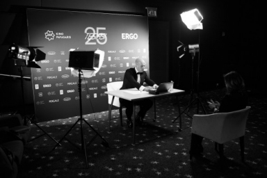 „Kino pavasaris“ pristato pirmojo pasaulyje į virtualiąją erdvę perkelto kino festivalio rezultat...